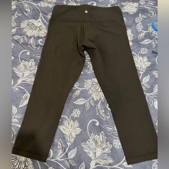 Lululemon Bundle crop legging and bra Xs/small - Picture 4 of 16